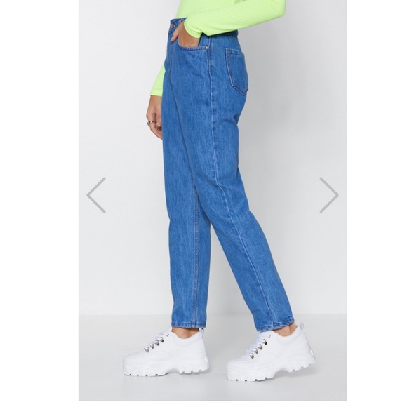 Nasty Gal Leg it High-Waisted Jeans - Picture 2 of 3